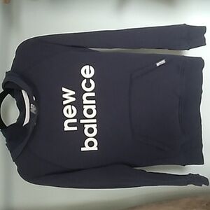 New Balance spellout graphic long sleeve hooded pullover sweatshirt hoodie